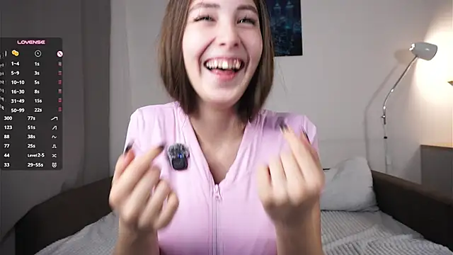 SheilahCrusan - 💖 massage my tits 💖