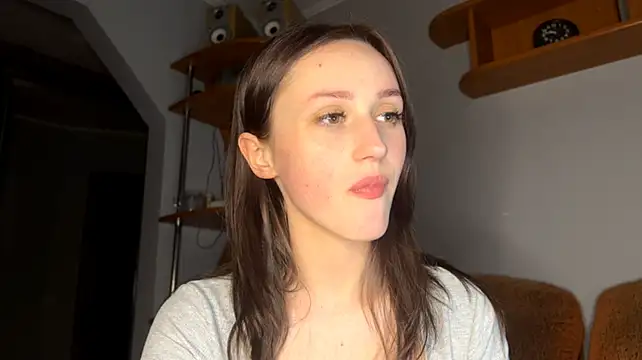 ShannanWohlers - Flash and tease with my bra <3
