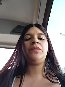 Layla-daring - I drool and suck on my breasts in public