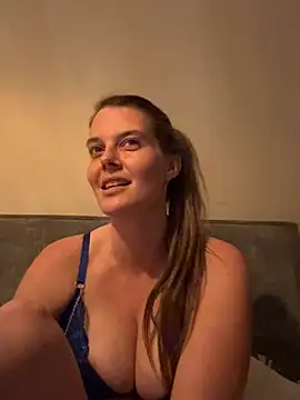 NewMichelle - Spit on boobs