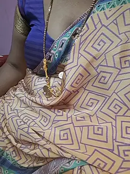 Tamil_Ammani - Boobs show😜😜😝🥰🔥🔥🔥