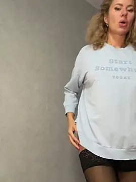 Tania201243 - 😾pussy😽кицька