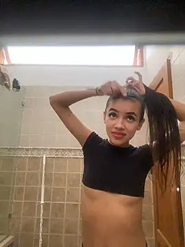 Clara_em - Squirt 💦🔥
