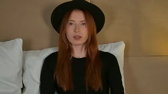 AlisaRussel - bitting my lips <3