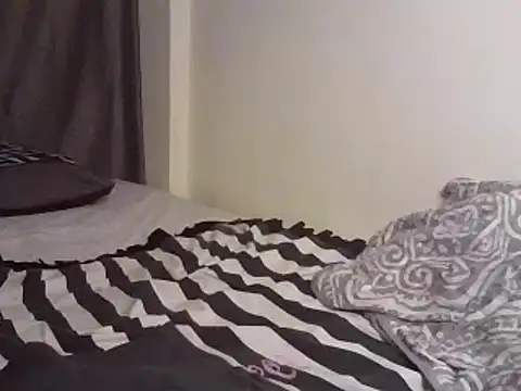 Newbird69's Live XXX Chat