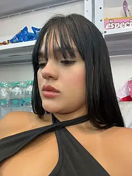 Bella-Ferrer - doggy naked + oil