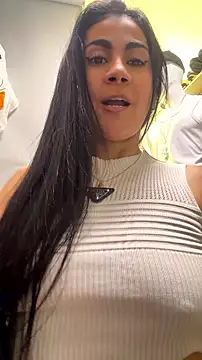 Laia_Hills - 🥵🧊Go play ice Titis🧊🥵