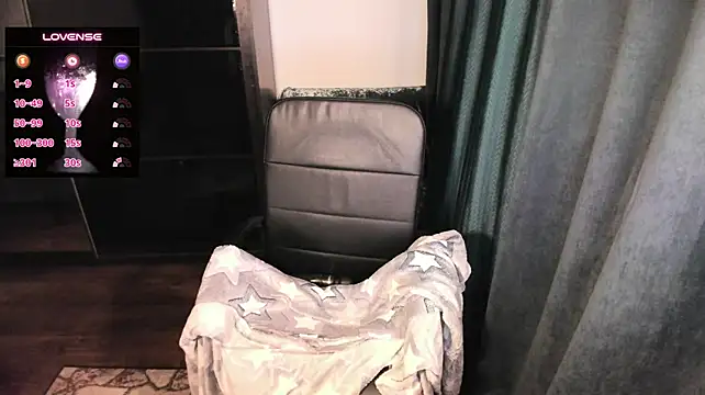 Angelaroberti3 - pussy play