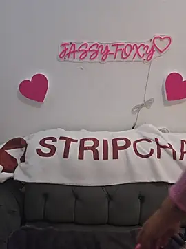 Jassy_Foxy - Finger pussy with glove lt 3📽