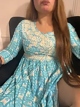 Tasty_LushDesire - Pour milk on boobies