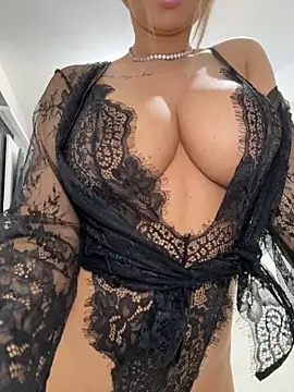 KirstieVegas - Please and tease me😈🎁LT