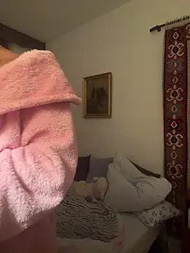 CocoCandelaLatina - 🍒Show Boobs 5 Min