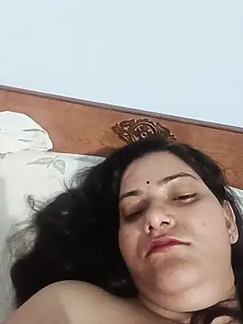 Anushka_Singh0