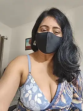 Cute-Maanvi