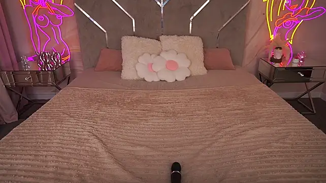 JuicyRina - make me so wet and happy✨💦