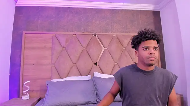 TaylorAndThalia - SUCK HER TITS VERY MESSY