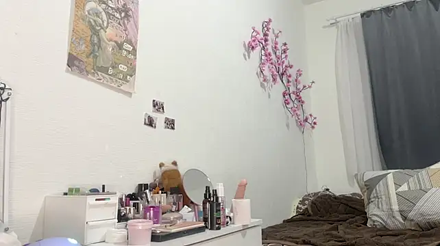Tiffanythegreatest - diildo in pussy