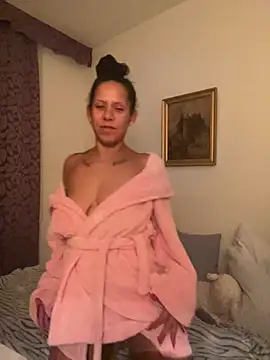 CocoCandelaLatina - 🍒Show Boobs 5 Min
