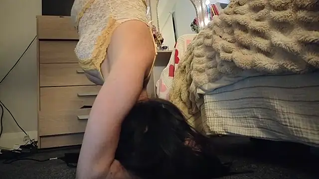 SkylarHopexo - Tease Boobs