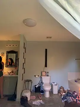 Xnaomifox - Use new toy