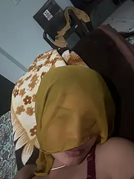 Miss_sarika76 - Boobs oil show