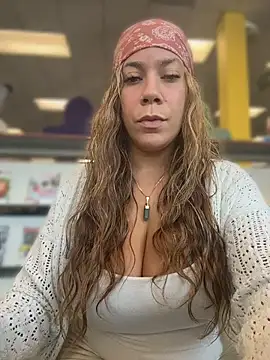 Bigbuttbrooklynn - SHH RISKY Bra off in LIBRARY@GOAL