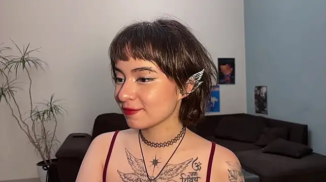 AnyaSumaya - Lip Bite