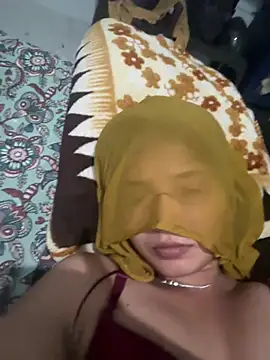 Miss_sarika76 - Boobs oil show