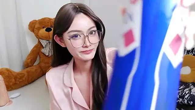 Zhuzhu98 - 控制小粉3分钟