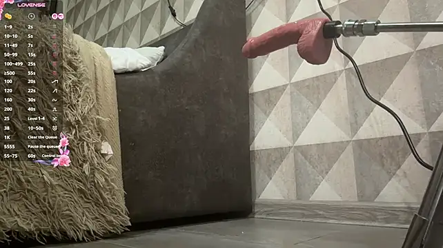 EmmaLovelyBB - 💓Topless 15 minutes