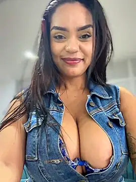 Sara-77 - Full naked at the office