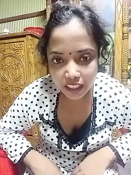 Meghla_Sk - Lip show