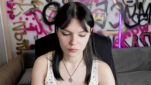 Kissalexia - Show my juicy booty