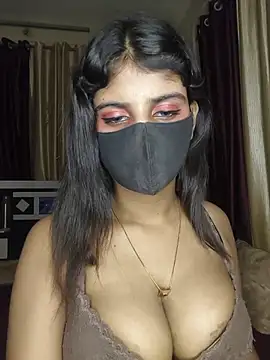 Zaayaa_2 - Full open