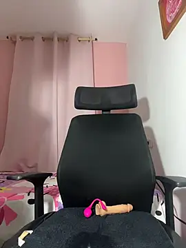 Melody_Fox26 - spanking in the doggy-style position