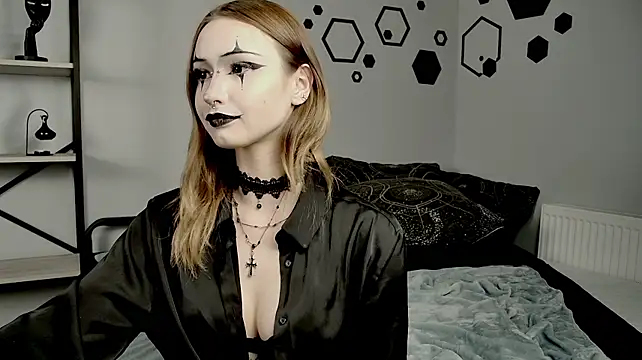 QuinnBellamy - I’ll take off my tights