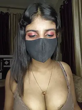 Zaayaa_2 - Full open