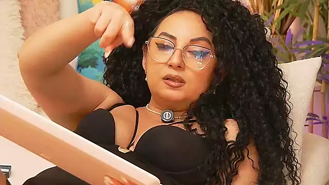 Anissia_teaser - Spank me x 10