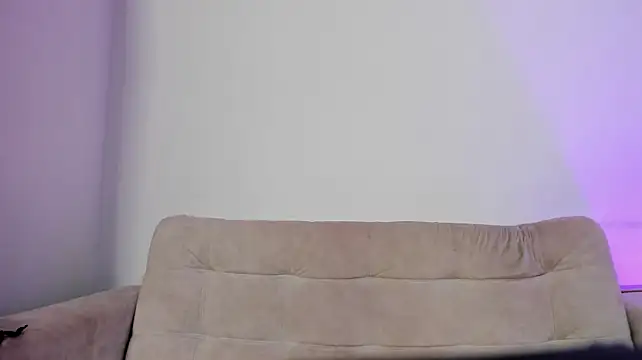 Sharlot-harrys - finger in ass