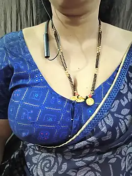 Bhuvana_555 - Boobs on honey