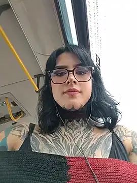 Taaylor33 - Plug anal and spank ass