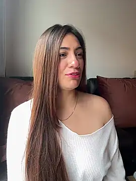 Emmily_d - Topless