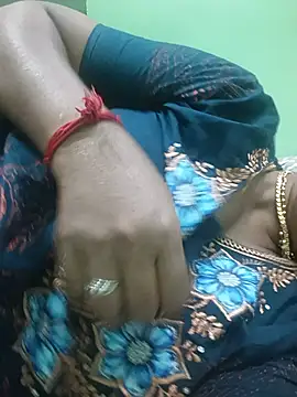 Saro_tamilgirl