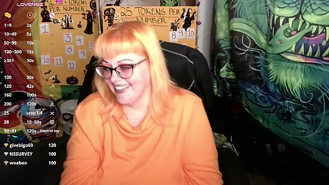 Kinky_Witch - Oil Ass & Spank 6x