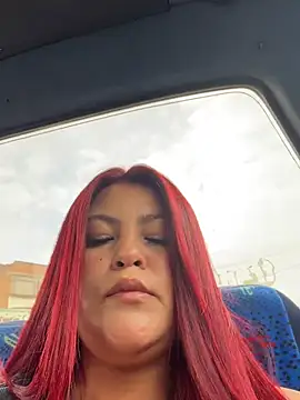 Lia-Moon77 - Show tits clamps