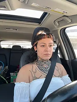 Dominasty777 - Topless driving and nipple teasing