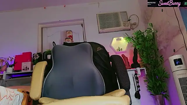 25sweetlilbunny - make me squirt