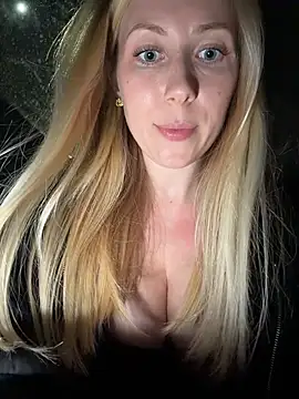 TrueSexyCrime - Walk on the street with boobs out