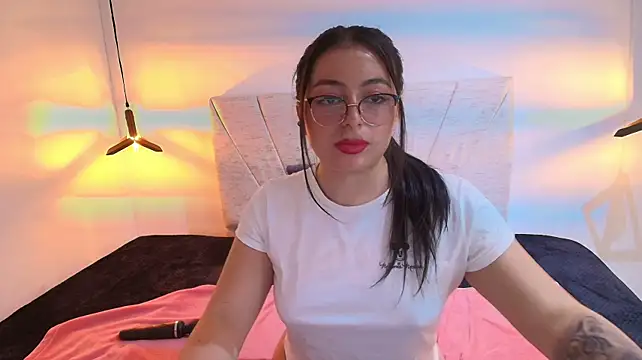 MiaWils_ - SHOW MY PUSSY+RUB MY CLIT🔥