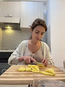 GoddessVeenus - Fingering pussy